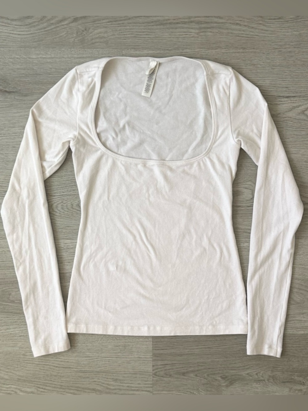 SKIMS SCOOP NECK TOP